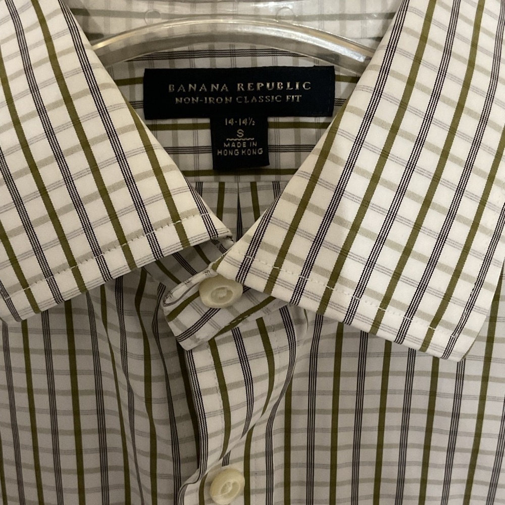 Banana Republic Men's Olive and White Checkered Shirt size small